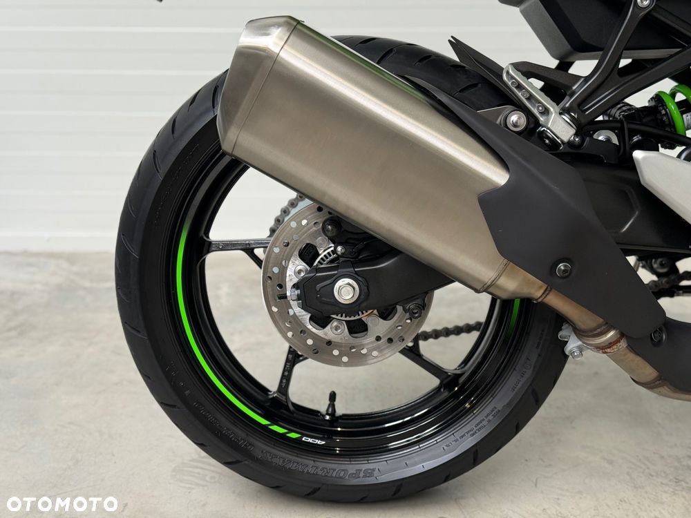 Kawasaki ZX - 15