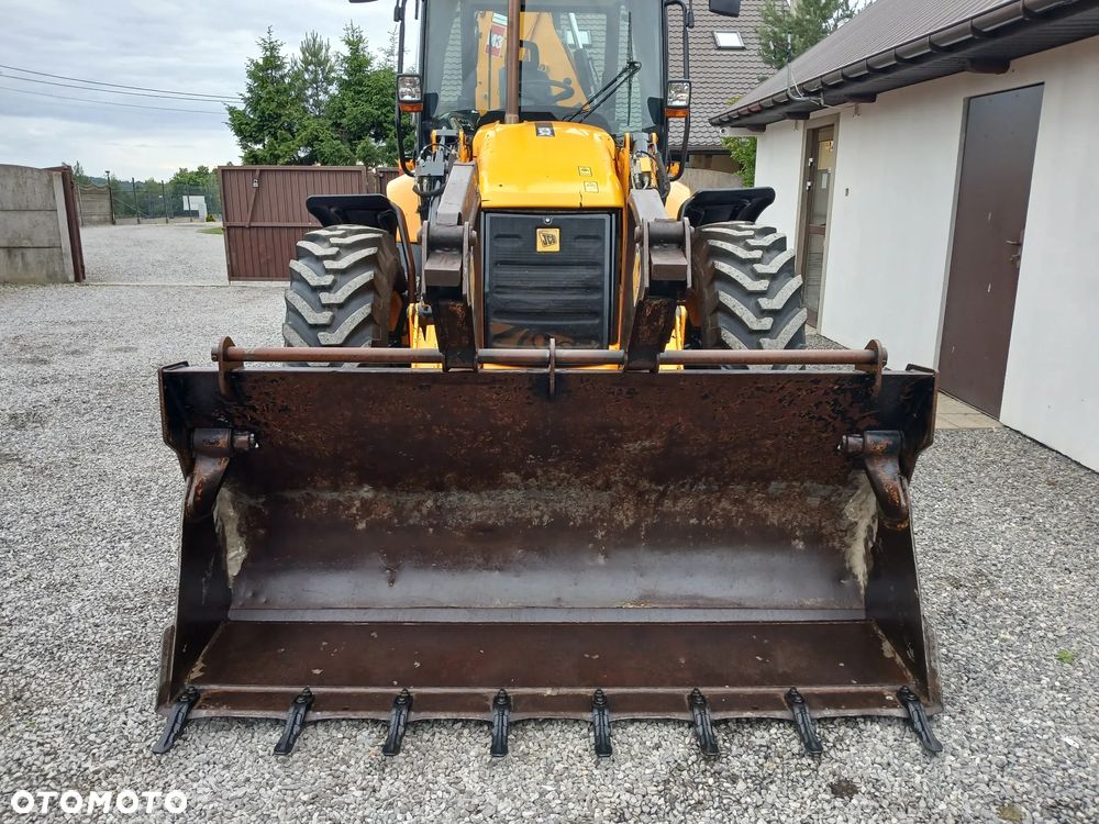 JCB 4CX/JOYSTICK/NOWE OPONY - 28