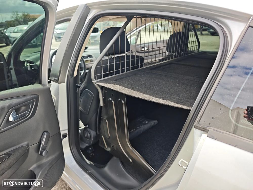 Citroën C4 1.6 HDi Exclusive - 9