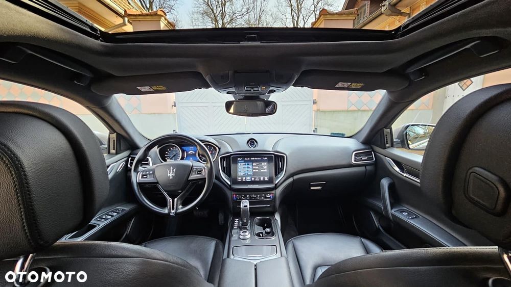 Maserati Ghibli S Q4 - 12