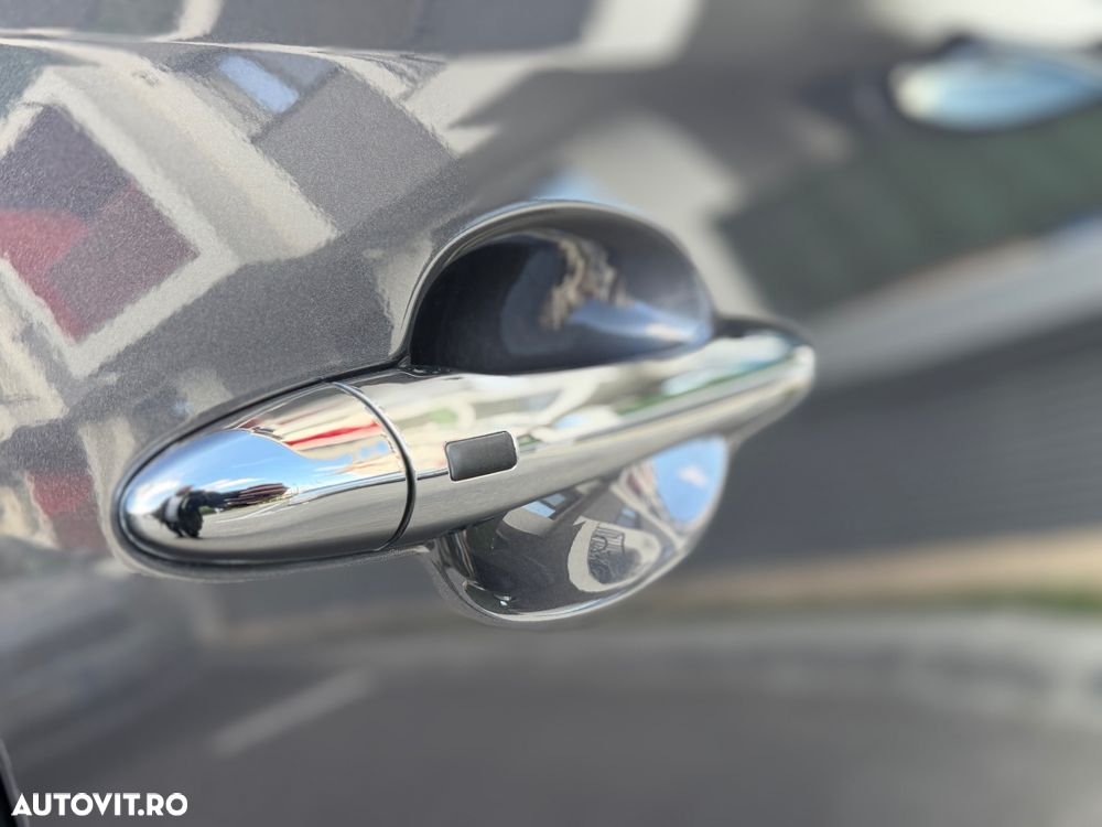 Kia Sportage 2.0 CRDI 4WD Automatik Fifa World Cup Edition - 20