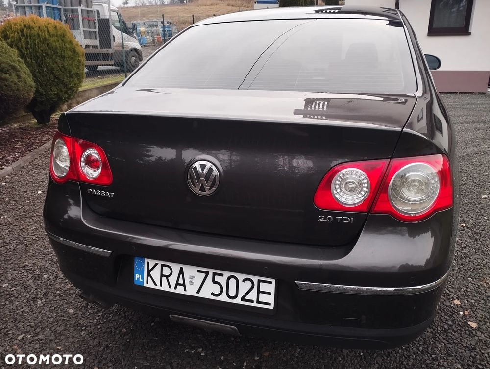 Volkswagen Passat 2.0 TDI DPF Comfortline - 4
