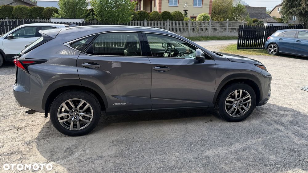 Lexus NX 300 AWD Executive Line - 9