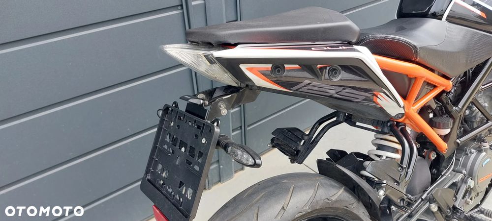KTM Duke - 19