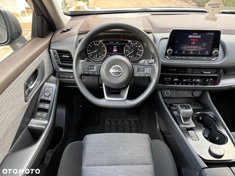 Nissan X-Trail - 11