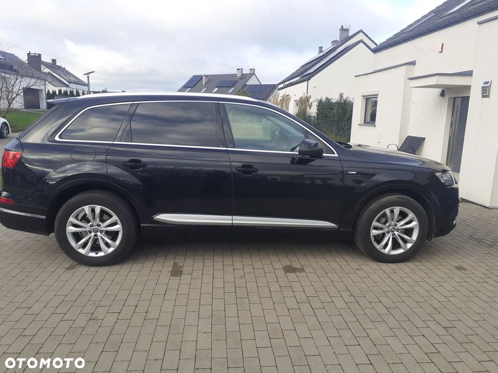 Audi Q7 - 12