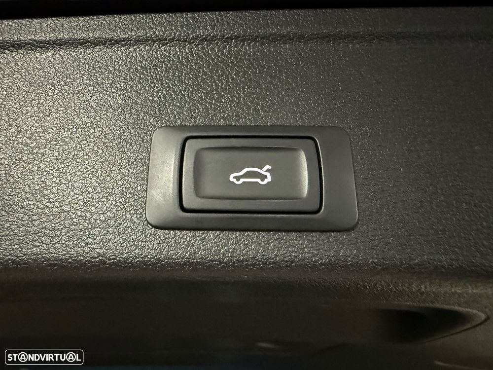Audi A4 Avant 30 TDI Advanced S tronic - 11