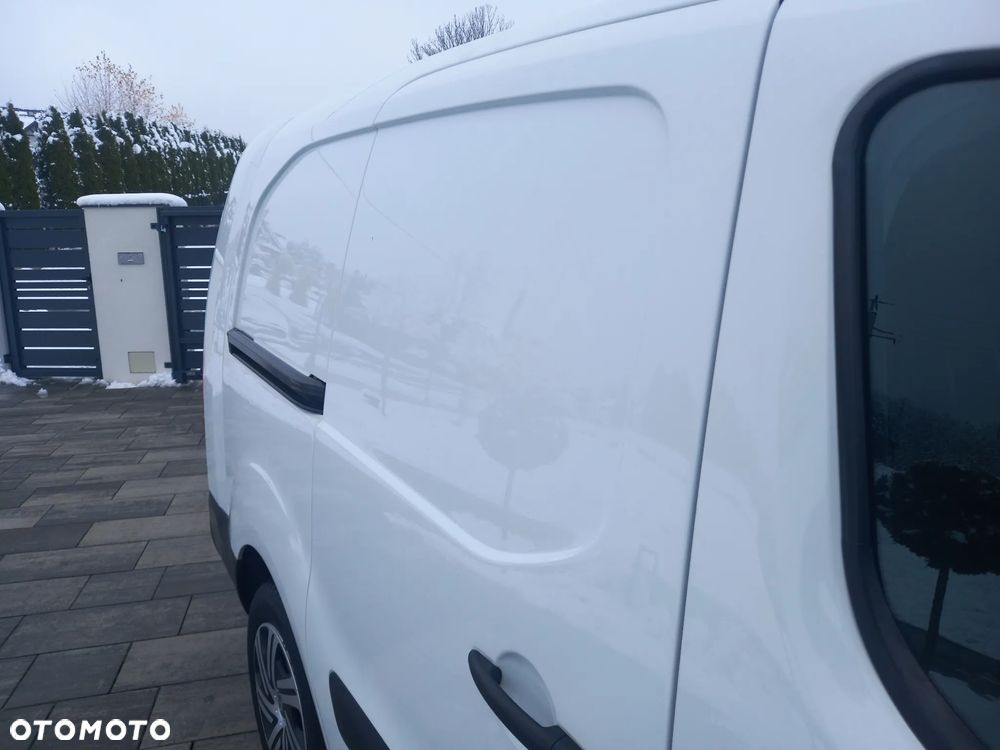 Peugeot Partner 1.6HDI 3-osob 2018 L2 Long VAT-23% Salon PL Klima Tempomat Długi - 13