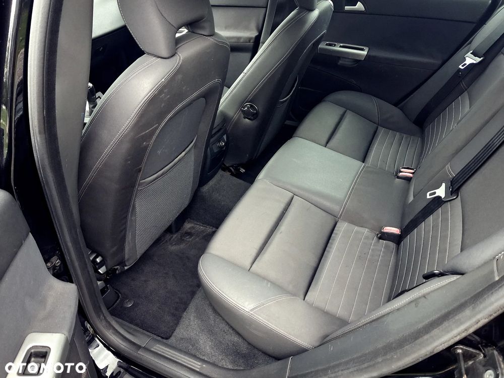 Volvo S40 1.8 Momentum - 19