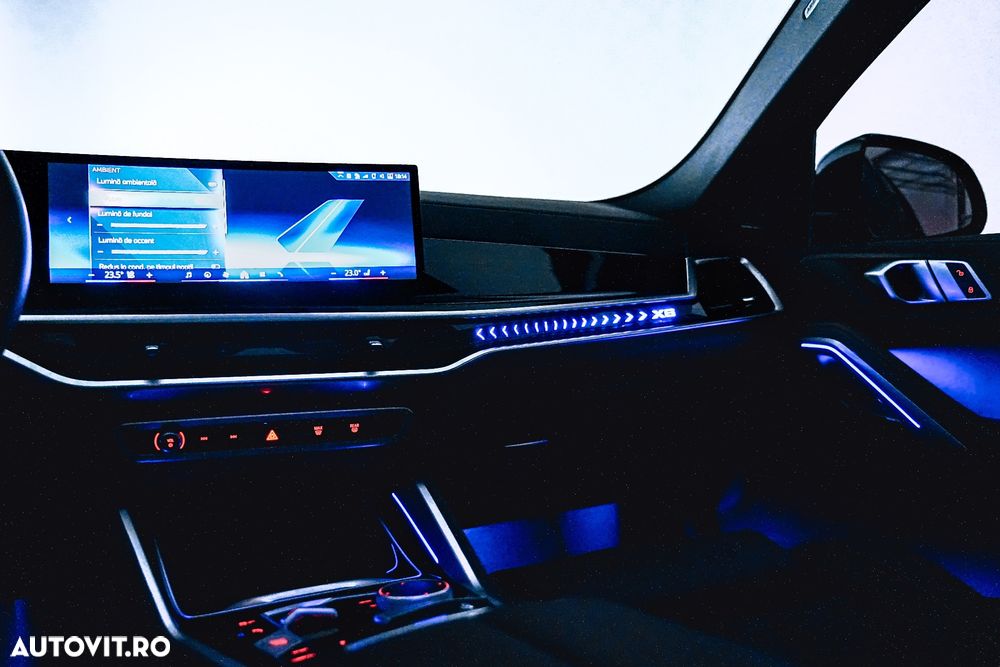 BMW X6 xDrive40d AT MHEV - 38