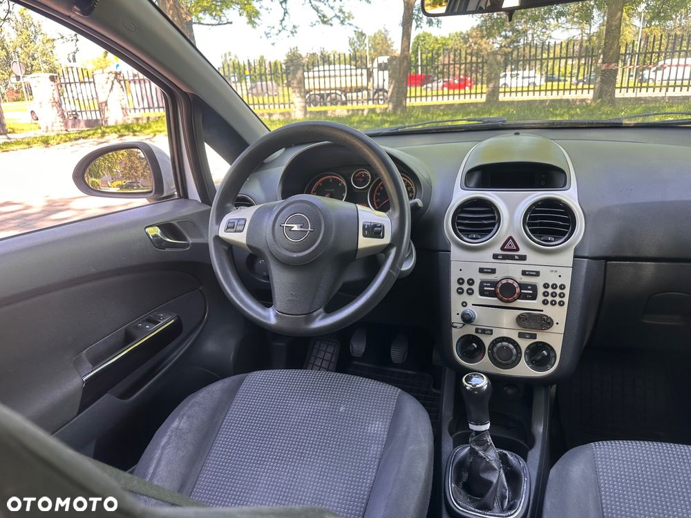 Opel Corsa - 6