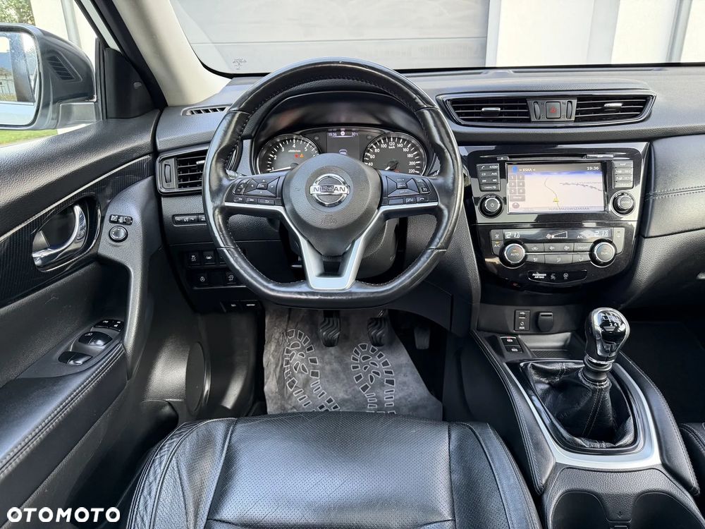Nissan X-Trail 1.6 DIG-T Tekna 2WD 7os - 7