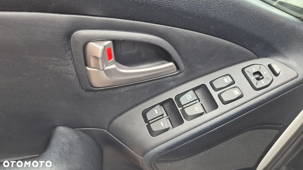 Hyundai ix35 1.6 2WD blue Comfort - 19