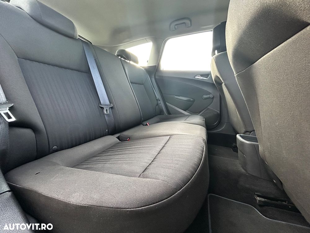 Opel Astra 1.4 EcoFLEX Cosmo - 18