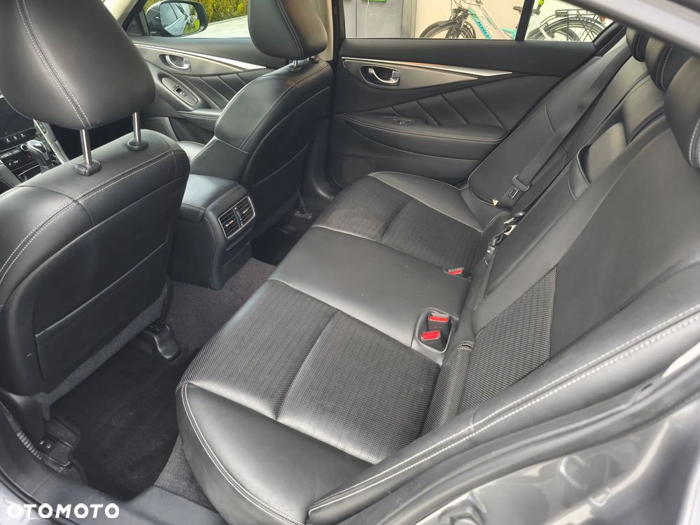 Infiniti Q50 Q50S 3.0t Sport - 12