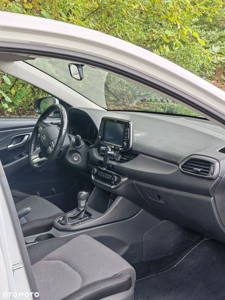 Hyundai i30 1.0 T-GDI Classic + DCT - 8