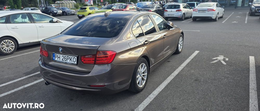BMW Seria 3 320d xDrive Aut. Luxury Line - 6