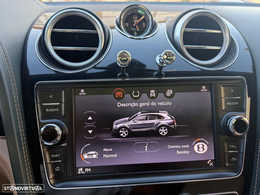 Bentley Bentayga V8 - 29