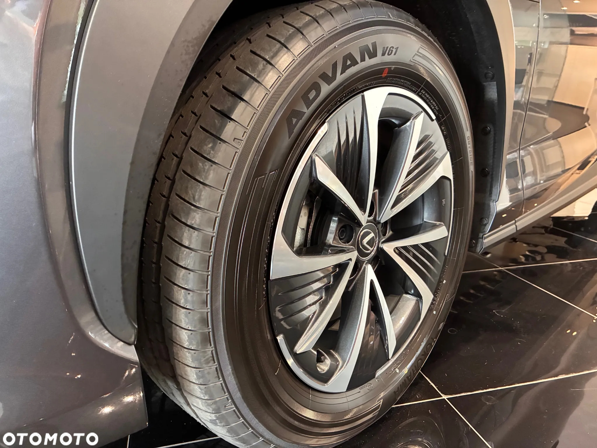Lexus RZ 450e Prestige DIRECT4 - 11