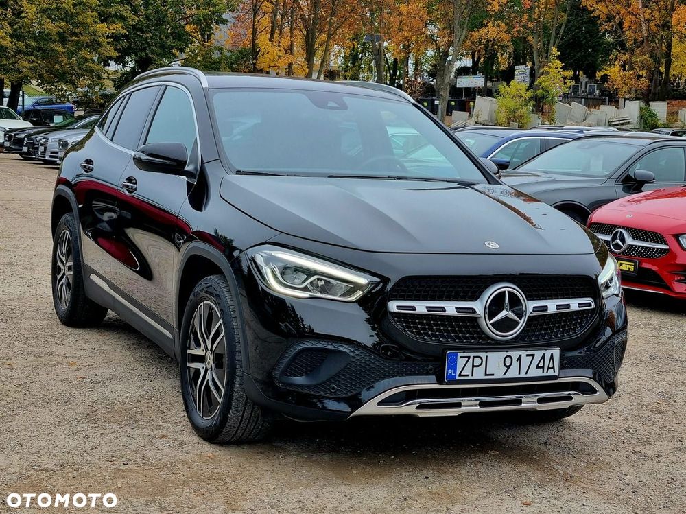 Mercedes-Benz GLA 200 d - 3