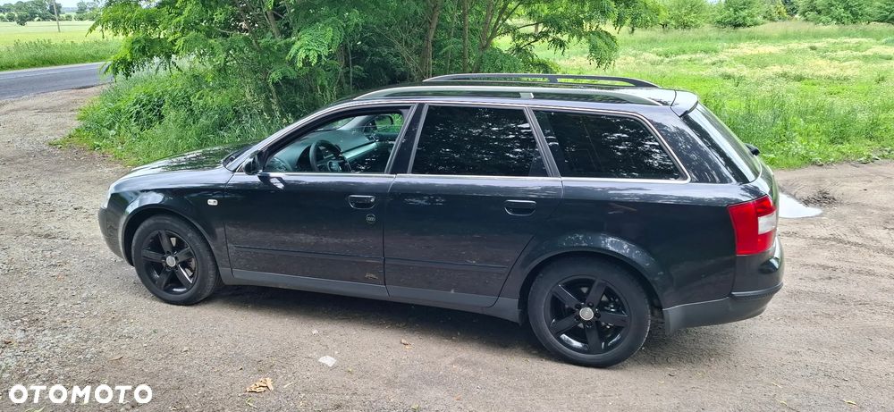 Audi A4 Avant - 16