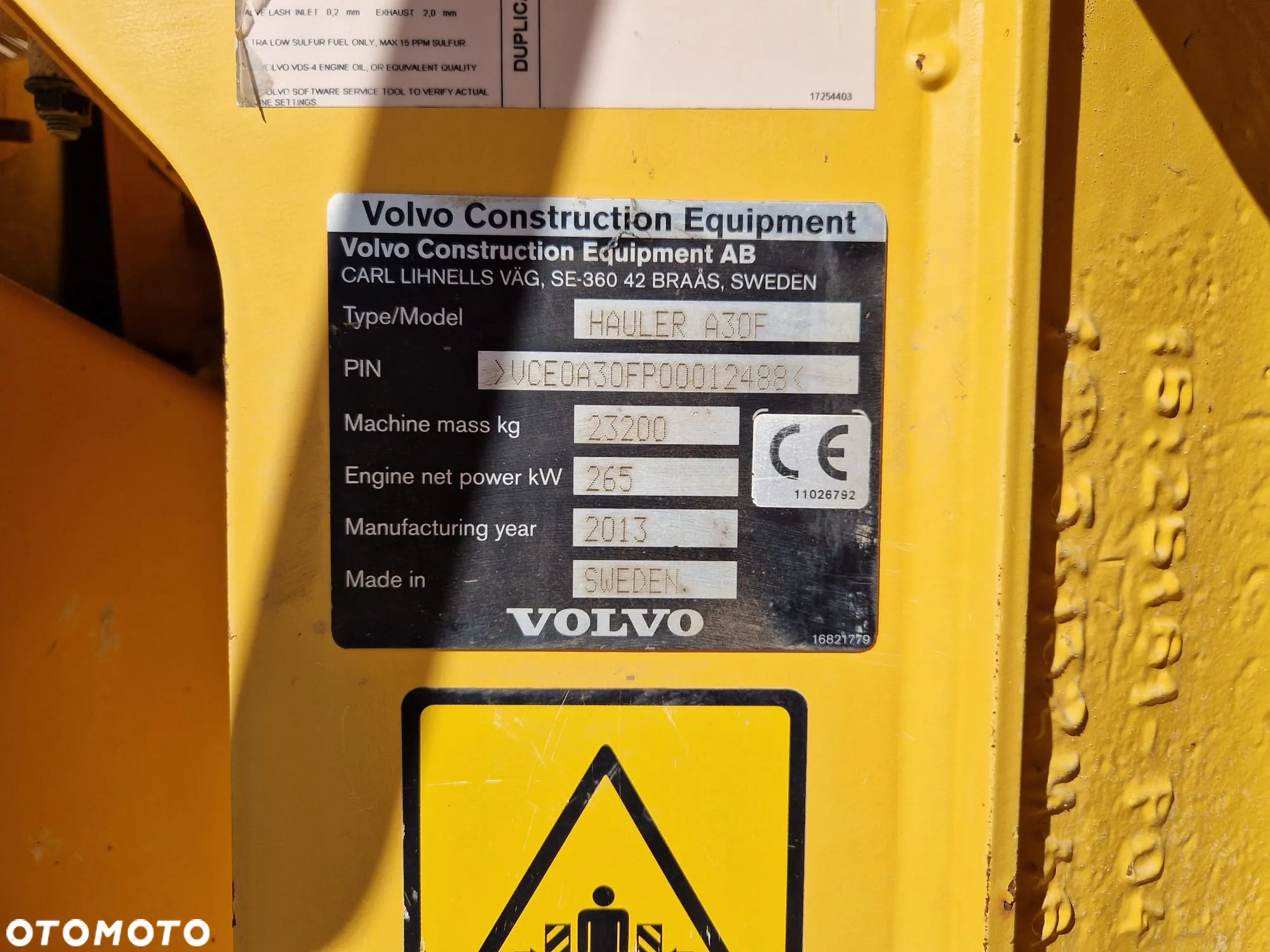 Volvo A30F * szerokie opony * burta tył * - 40