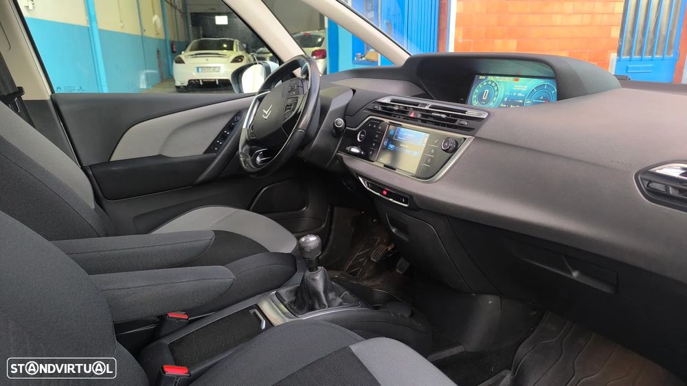 Citroën C4 Grand Picasso 1.6 e-HDi Intensive - 17