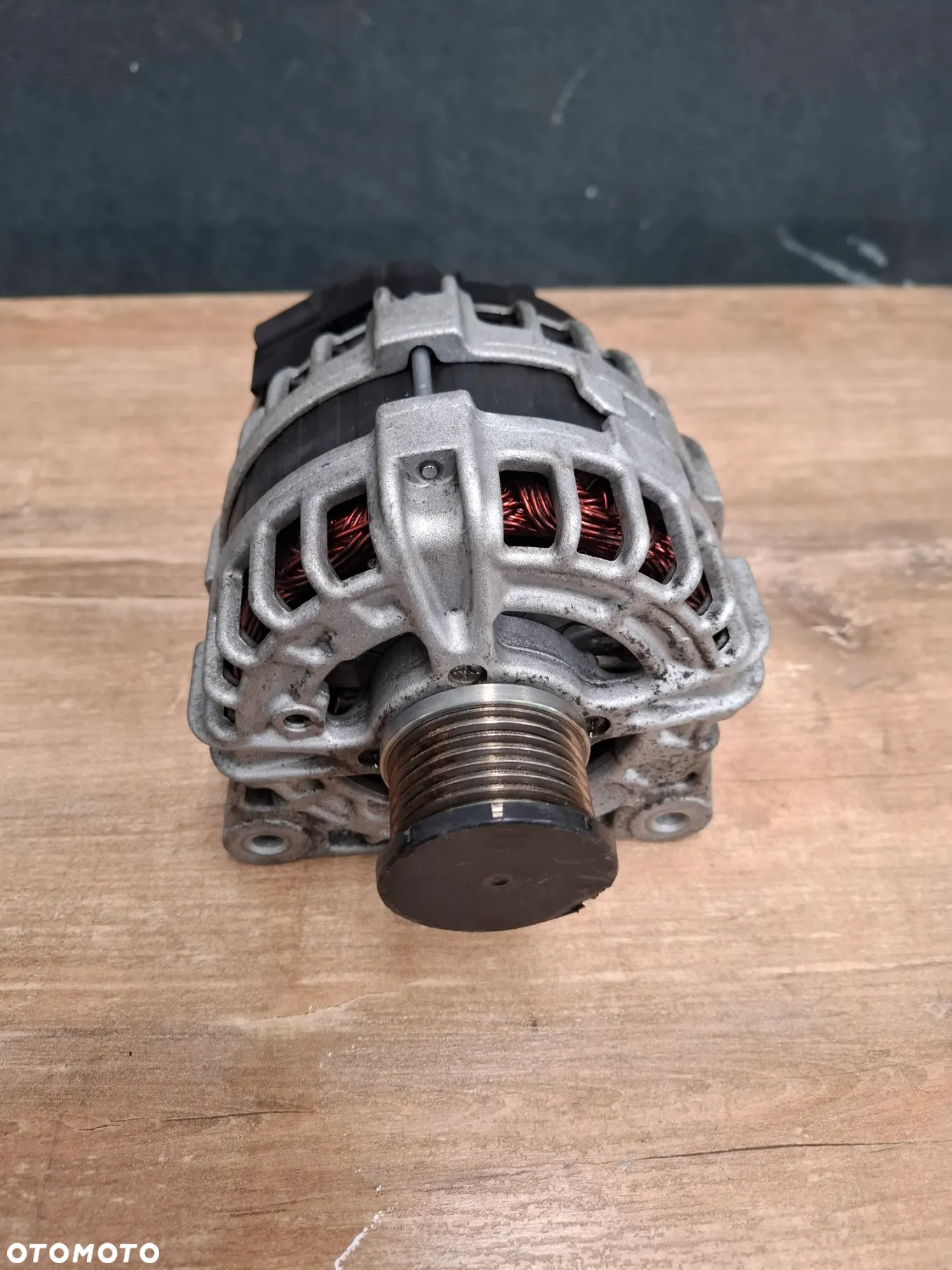 Renault alternator 23100 4BE0B-F - 3