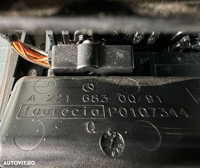 Grila ventilatie spate Mercedes-Benz A2216830091 A2216830091 Mercedes - 2