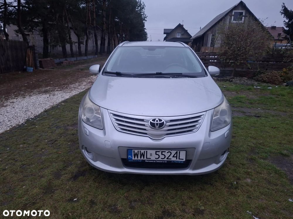 Toyota Avensis 2.0 D-4D Sol - 1