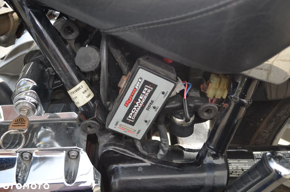 Honda VTX - 23