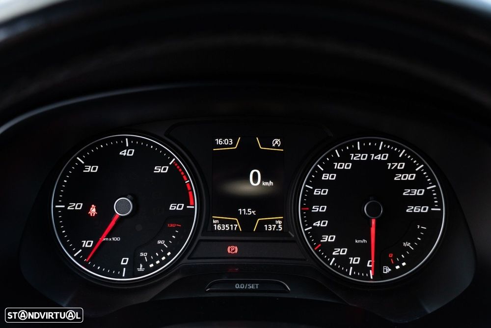 SEAT Leon 1.6 TDI S&S Style - 27