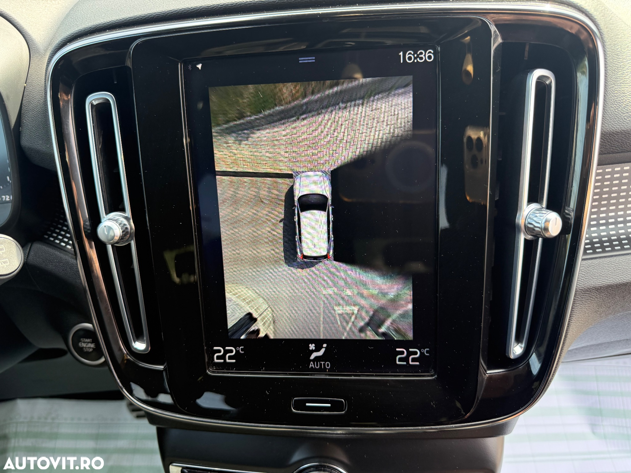 Volvo XC 40 D3 R-Design - 16