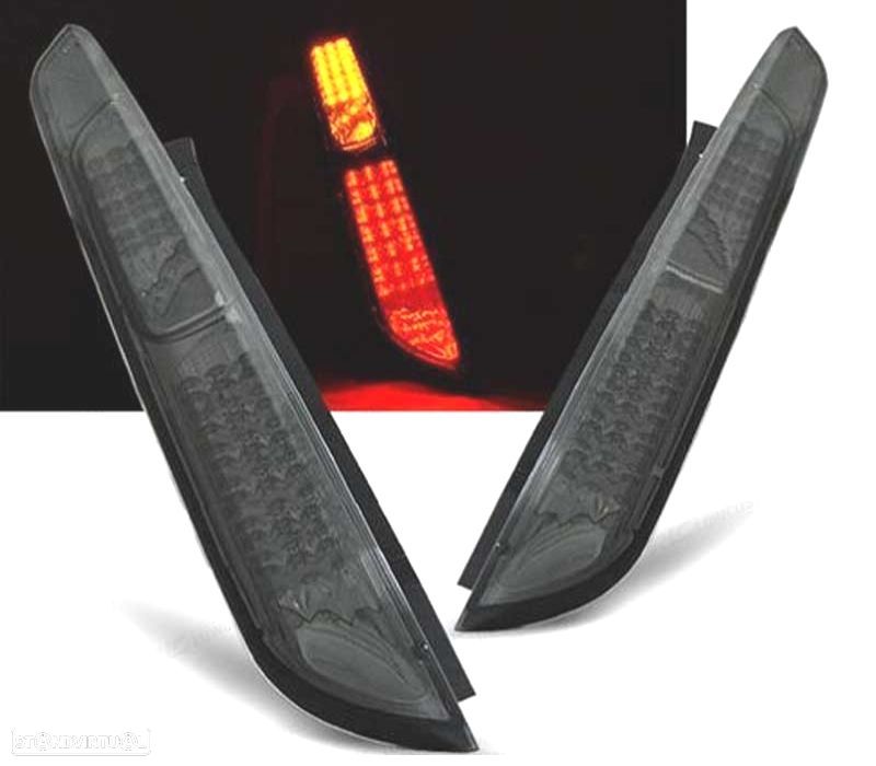FAROLINS TRASEIROS FORD FOCUS 08-11 LED PRETO ESCURECIDO - 1