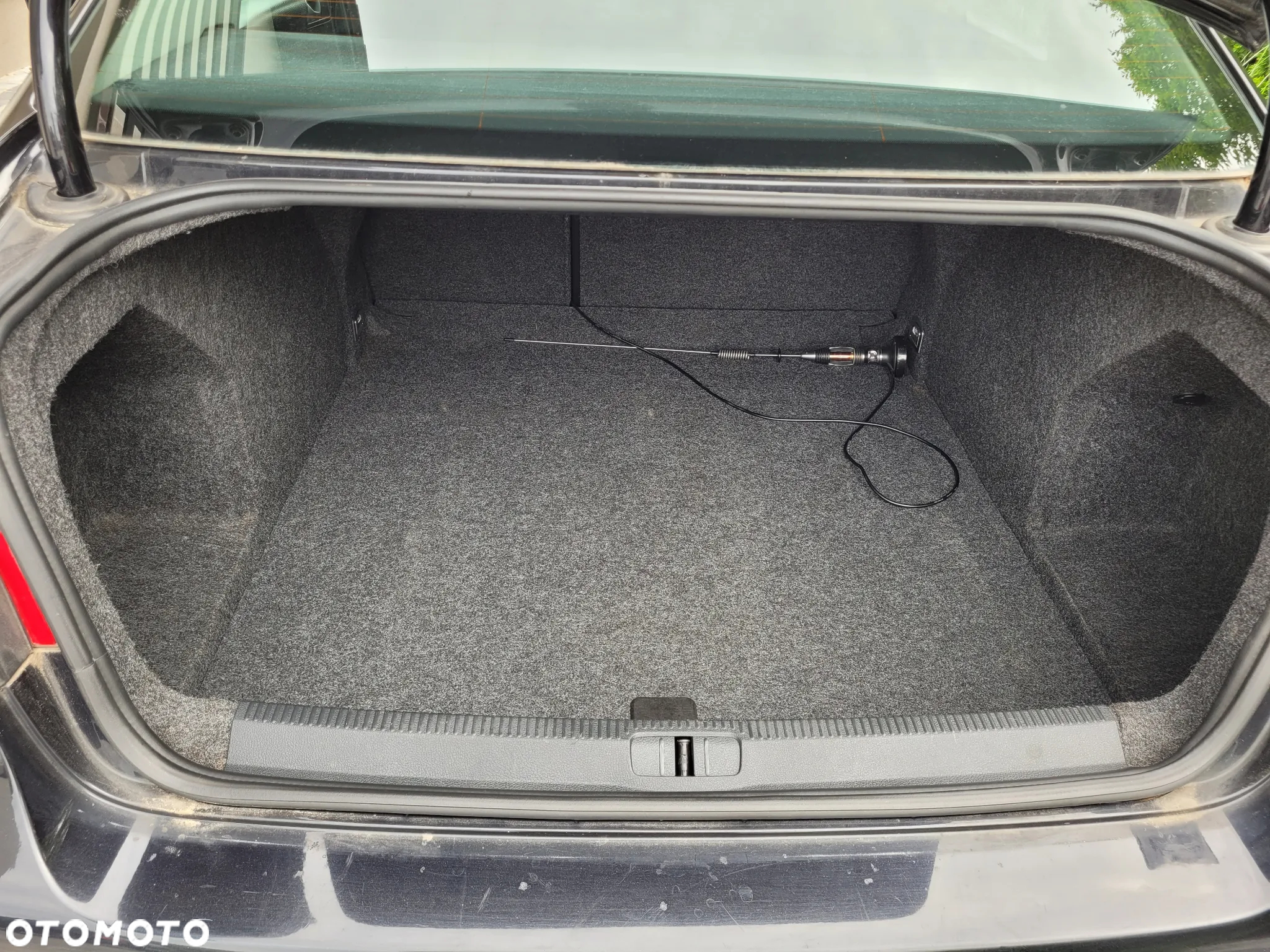 Volkswagen Passat 2.0 TDI DPF Trendline - 9