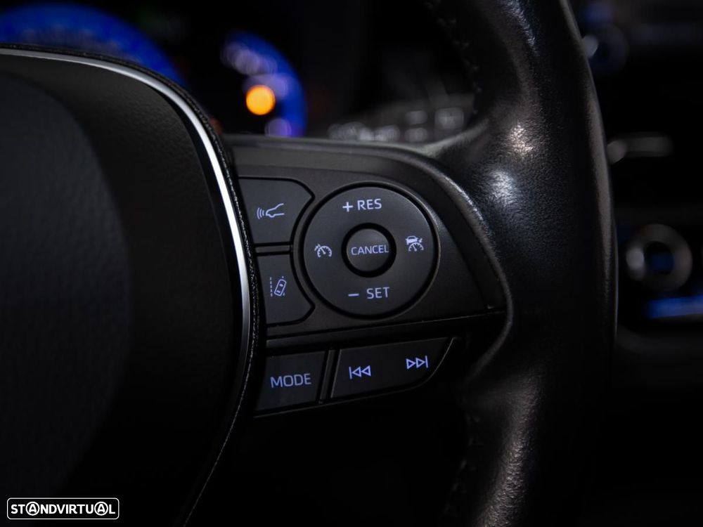 Toyota Corolla Touring Sports 1.8 Hybrid Comfort+P.Sport - 17