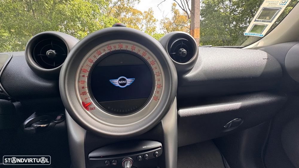 MINI Countryman One D - 9