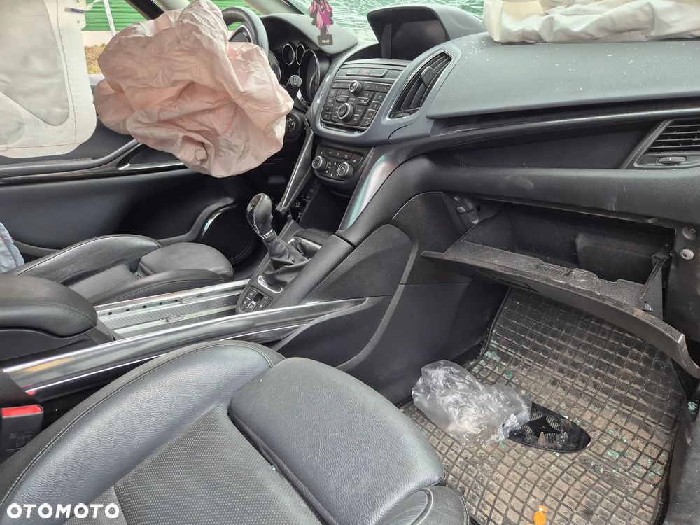 Opel Zafira Tourer 2.0 CDTI ecoFLEX Start/Stop Active - 2