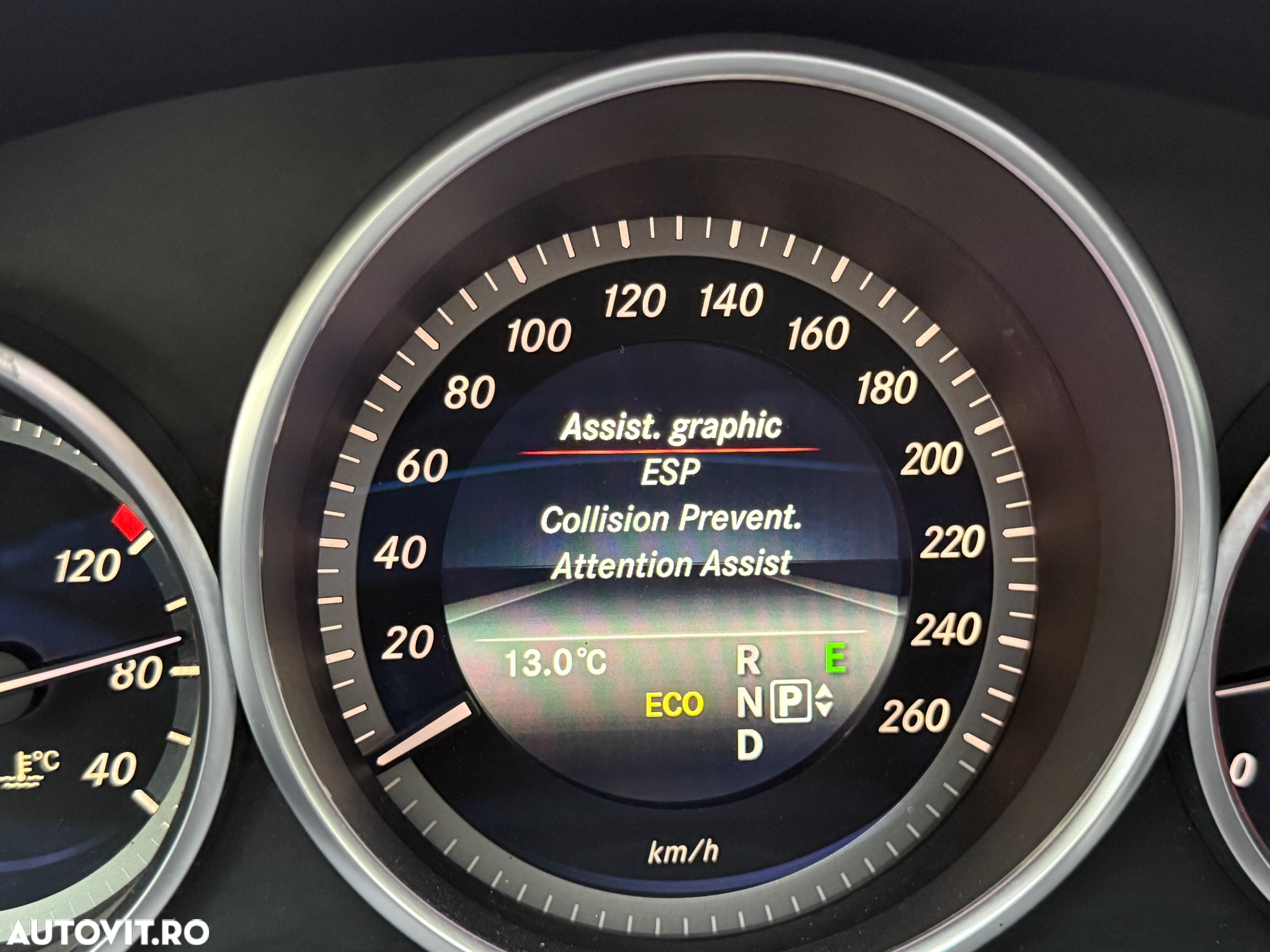 Mercedes-Benz E 200 BlueTEC 7G-TRONIC Avantgarde - 13