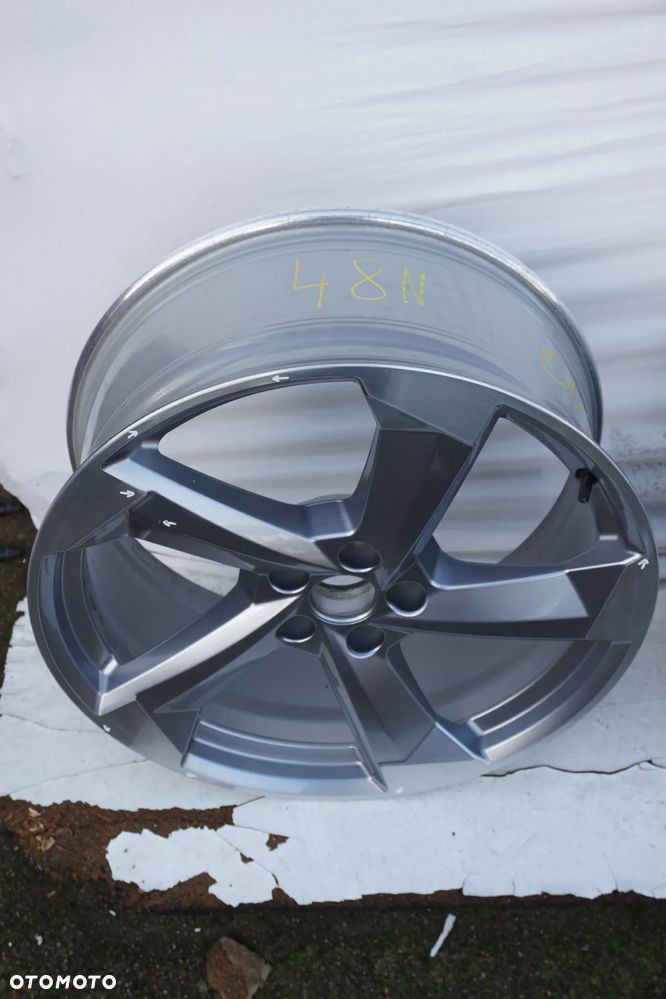 Audi 5x112 20 8,5J et37 4K9601025E - 8