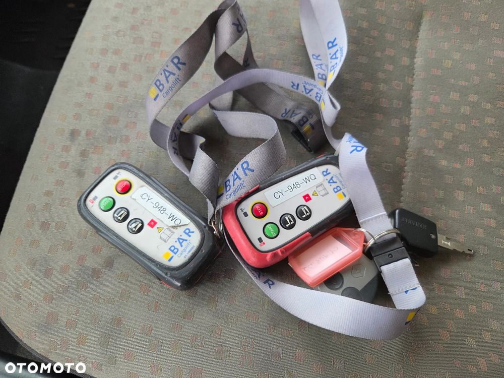 Renault Midlum 220 Atego Scania - 17