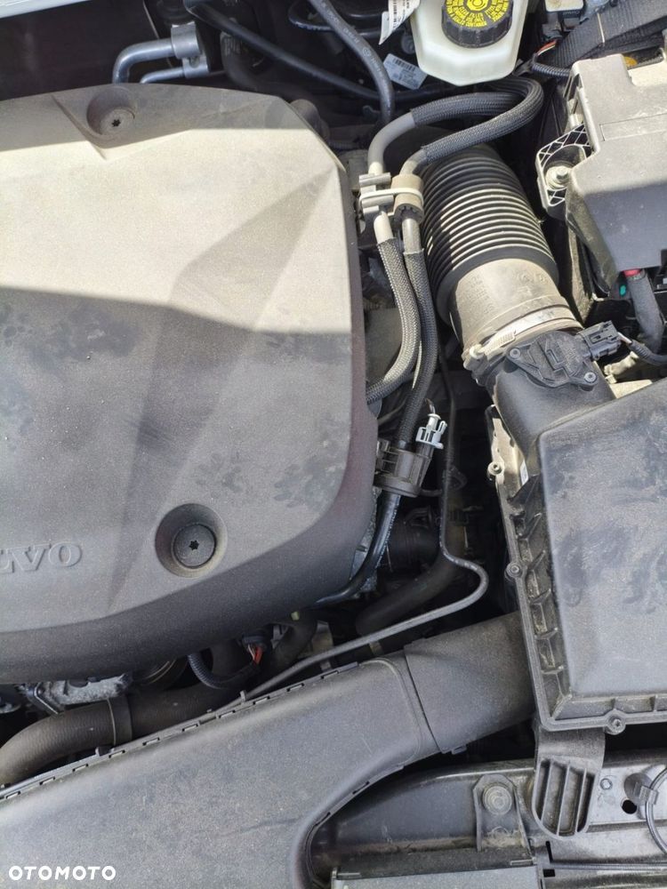 VOLVO XC40 XC 40 2.0 T5 TURBO BENZYNA SILNIK 2020R B4204T18 - 3