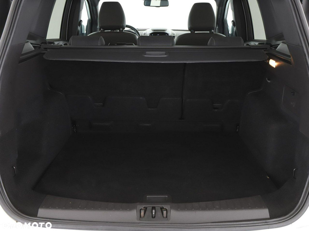 Ford Kuga 2.0 TDCi 2x4 ST-Line - 20