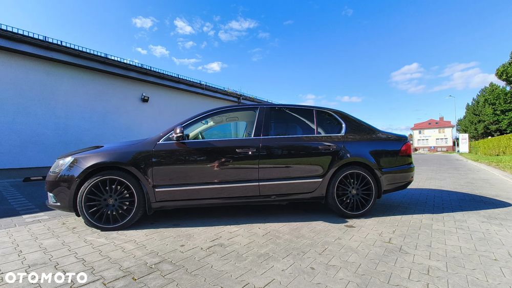 Skoda Superb 2.0 TSI Elegance DSG - 17