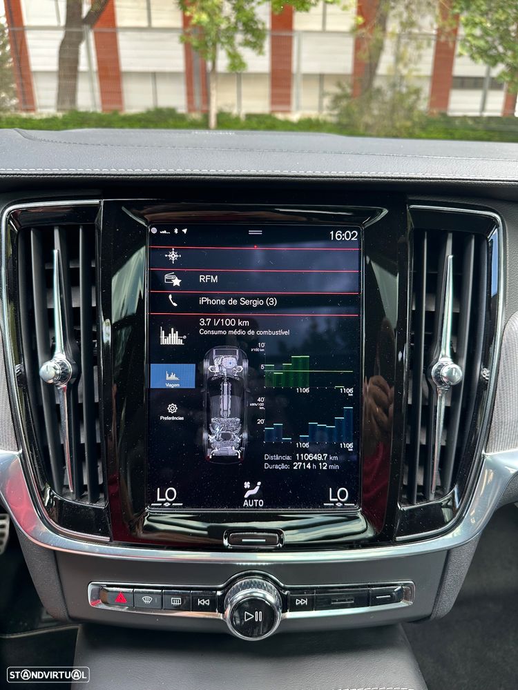 Volvo V90 2.0 T8 PHEV R-Design AWD - 27