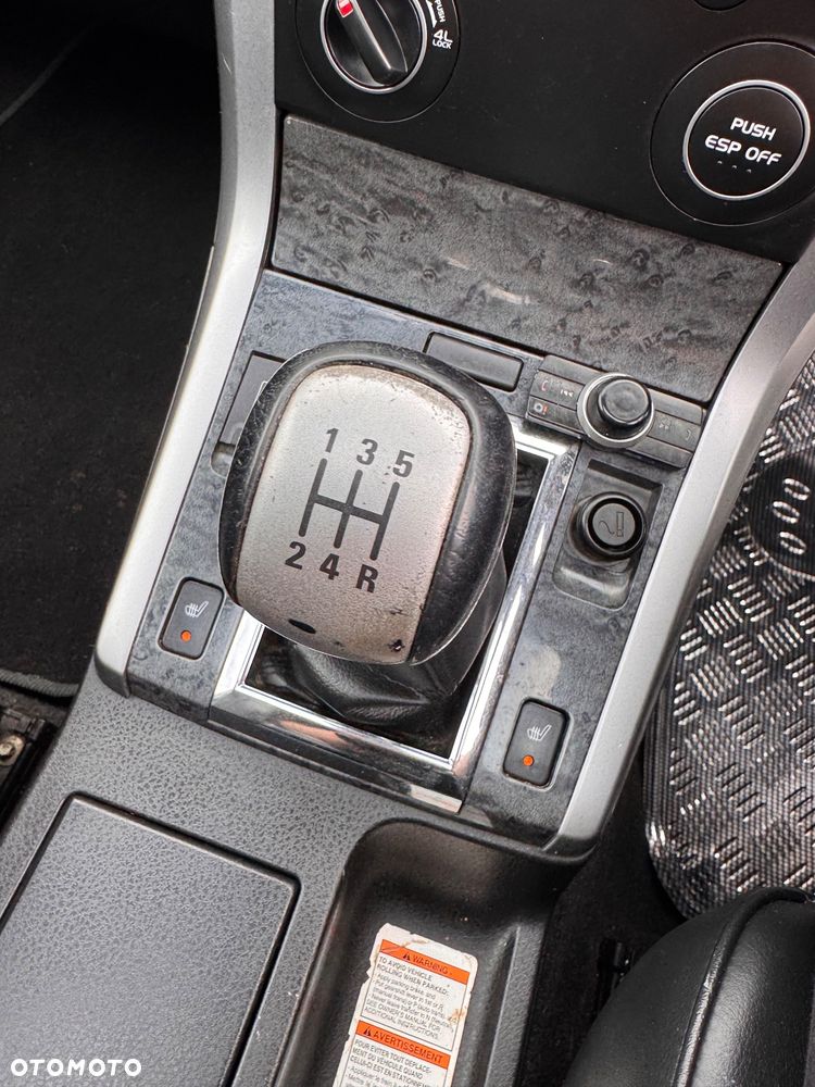 Suzuki Grand Vitara 1.9 DDiS Comfort + DPF Family - 18