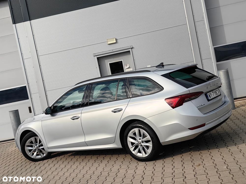Skoda Octavia 1.5 TSI Business - 4