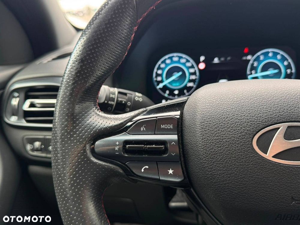 Hyundai i30 - 13