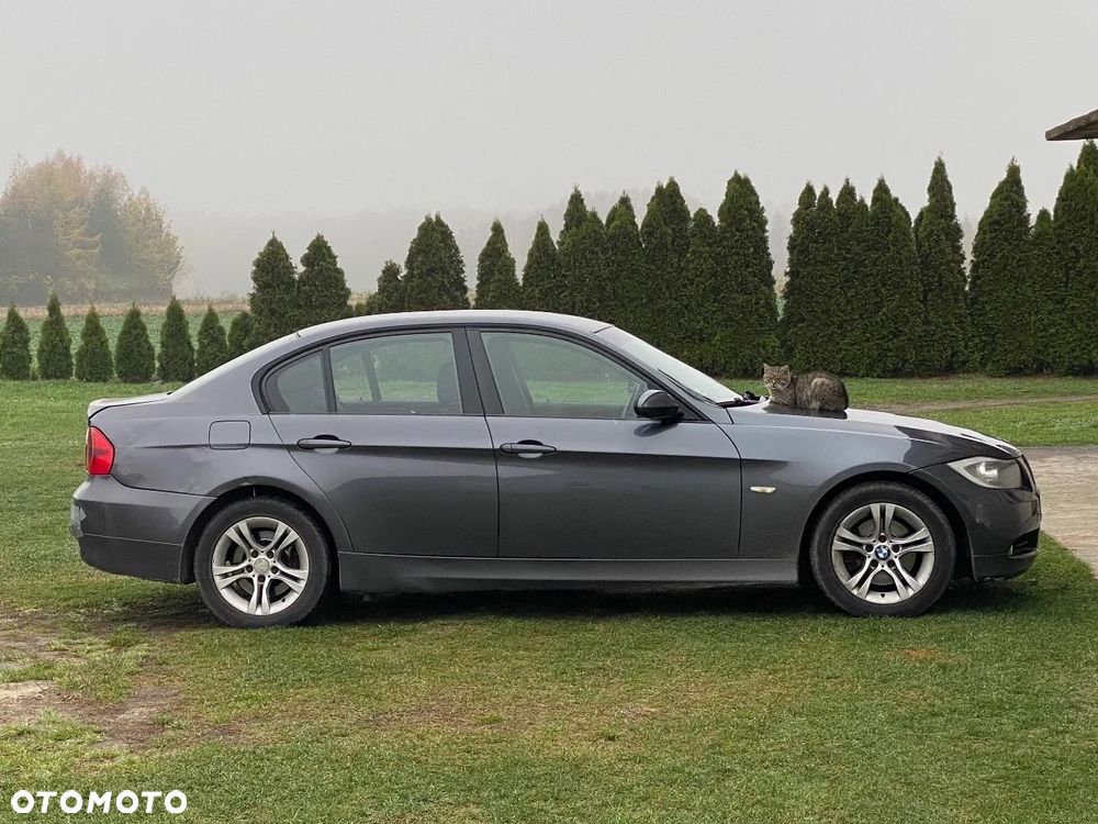 BMW Seria 3 - 1