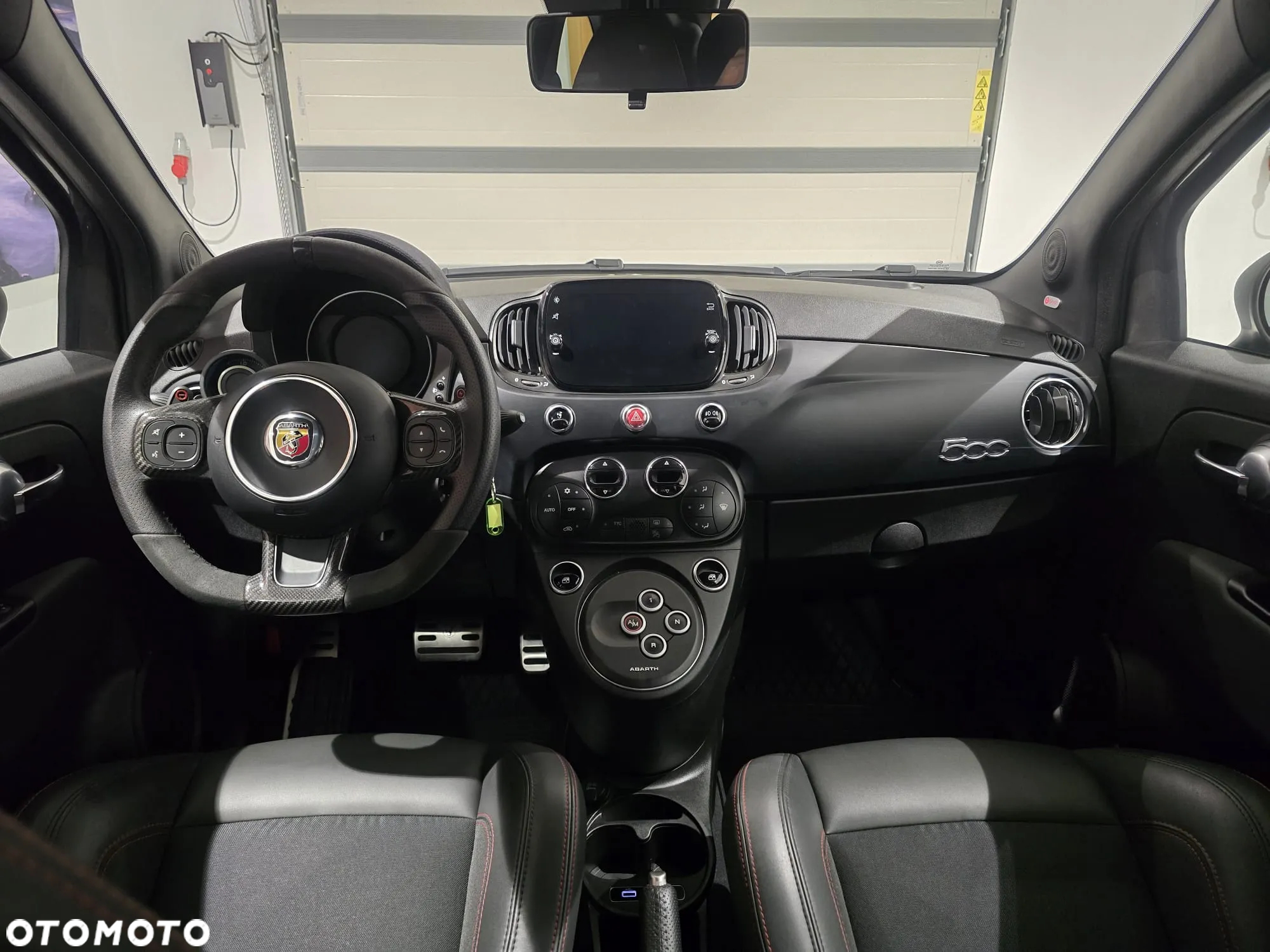 Abarth 695 - 12